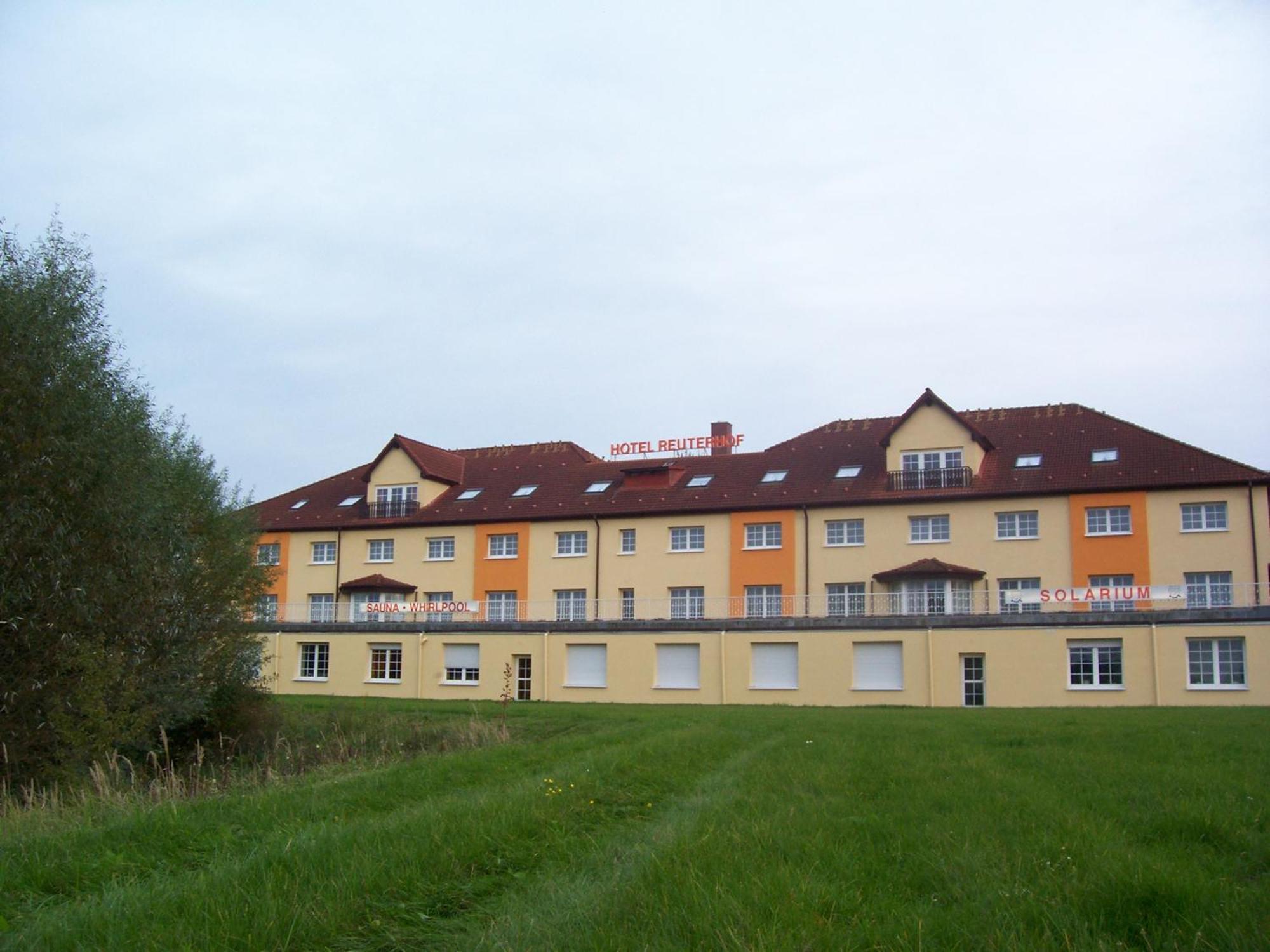 Hotel Reuterhof Reuterstadt Stavenhagen Extérieur photo