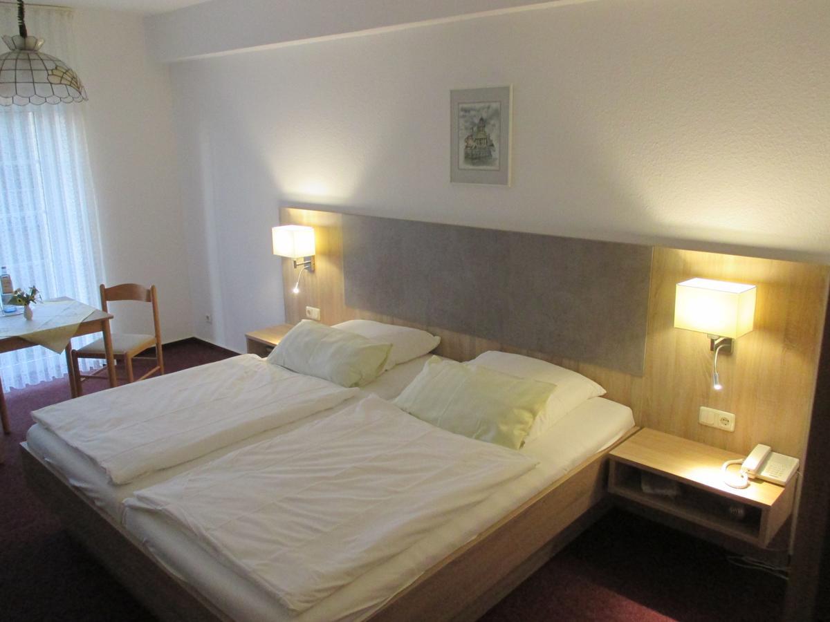 Hotel Reuterhof Reuterstadt Stavenhagen Extérieur photo